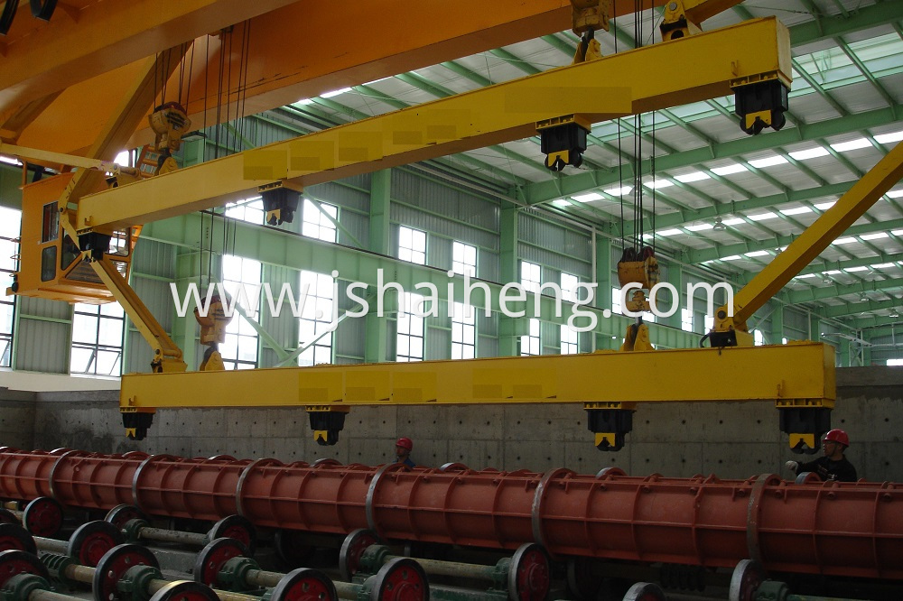 Overhead Gripper Spun Pile